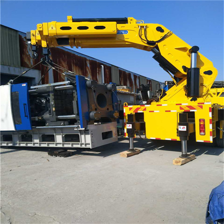 围场县 大吨位折臂吊出租费用解析：一小时租赁多少钱