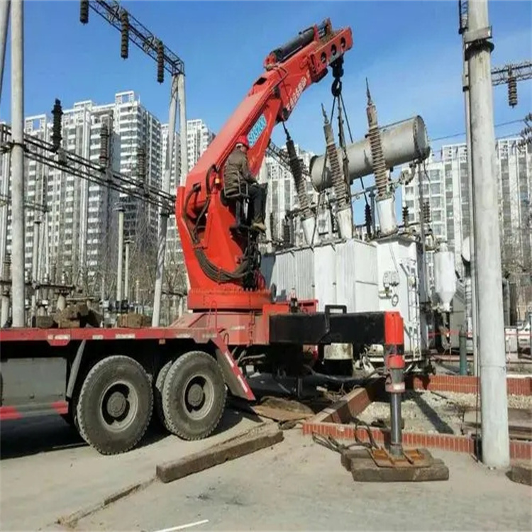 围场县就近吊车出租|工地厂房吊装设备租赁|24小时高效响应